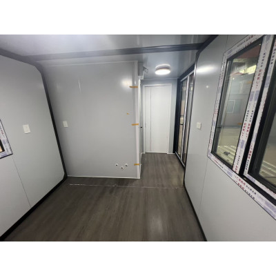 Casa Plegable Expandible de 75 m² con 2 a 4 Dormitorios Roble